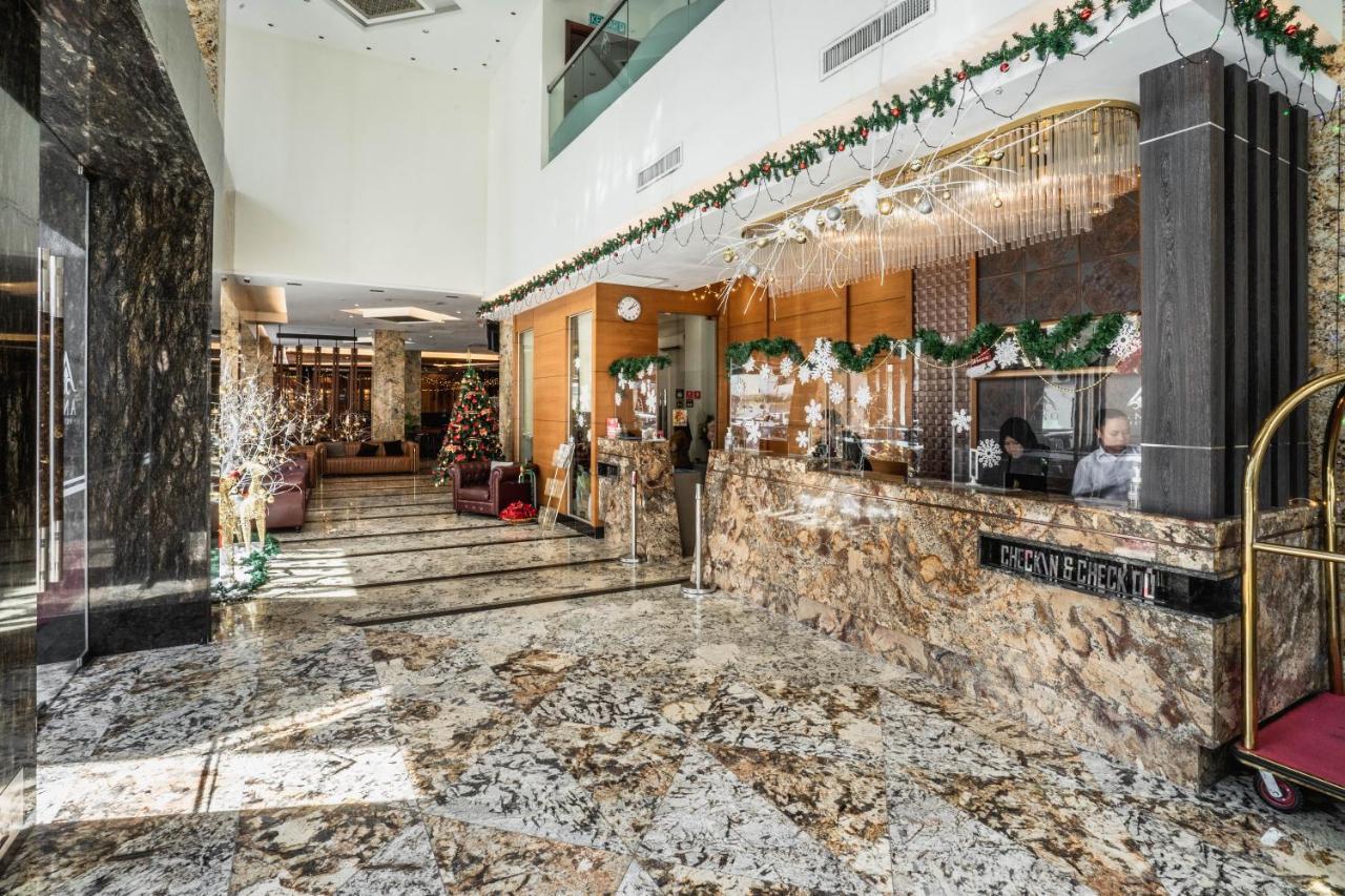 Ano Hotel Miri Bagian luar foto